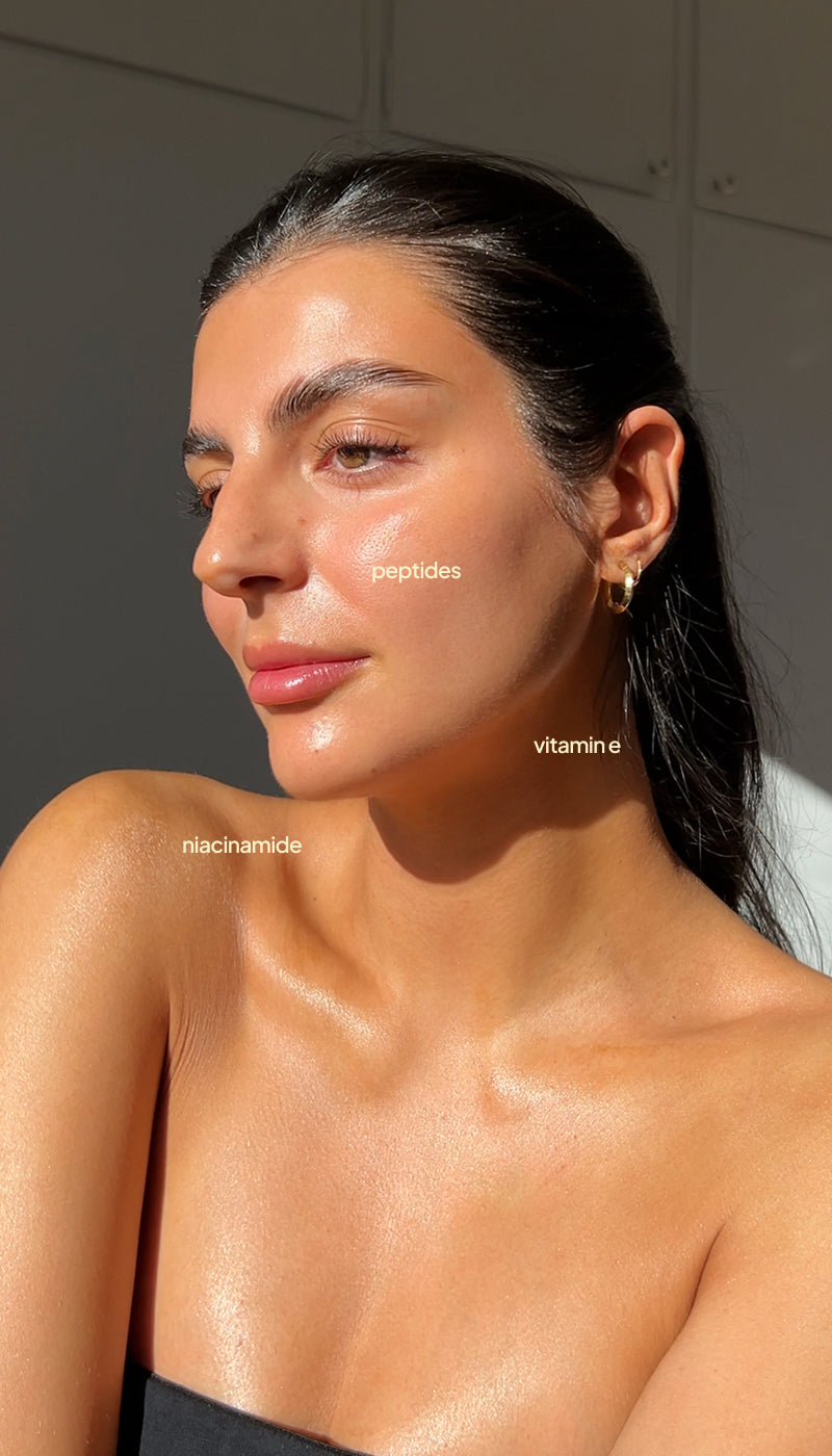 Glow Booster Serum &
Gradual Tanning Lotion hero image